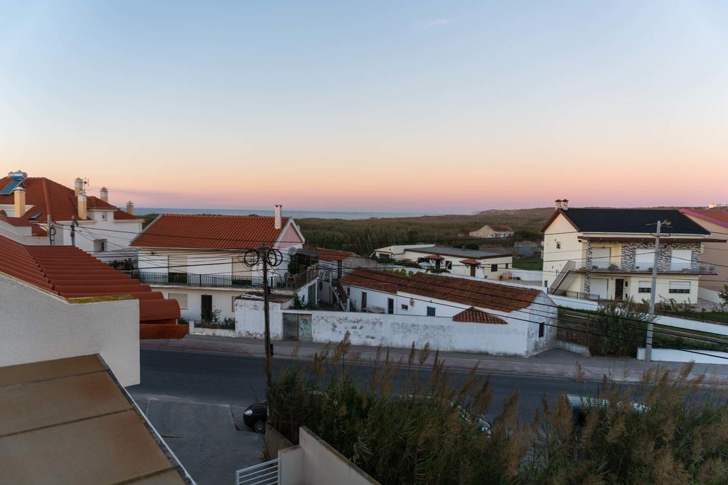 Apartments Baleal: Balconies And Pool Ferrel  Exterior foto