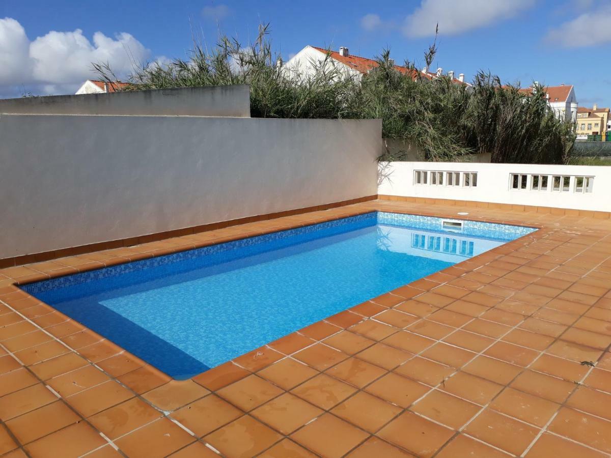 Apartments Baleal: Balconies And Pool Ferrel  Exterior foto